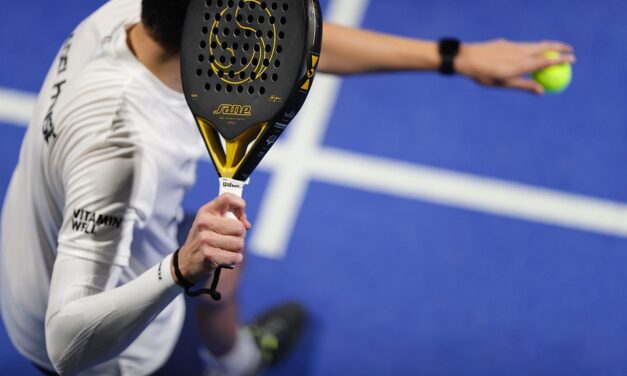 Populär sport i världen: Tennis lockar både unga och gamla